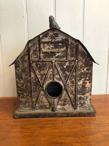 Barn Birdhouse